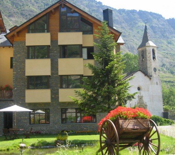 Roca Blanca Hotel Espot Exterior foto